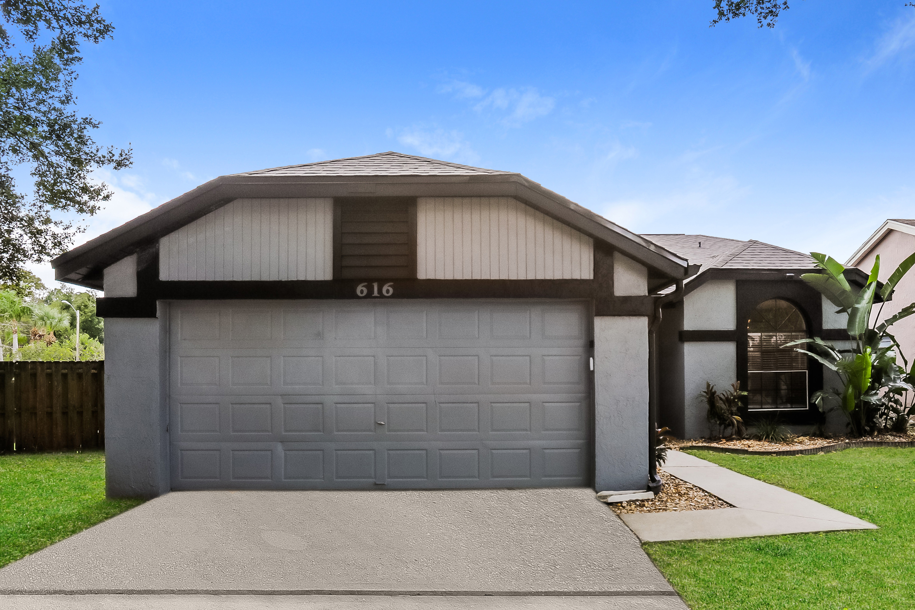 616 Charing Cross Ct Lake Mary, FL 32746
